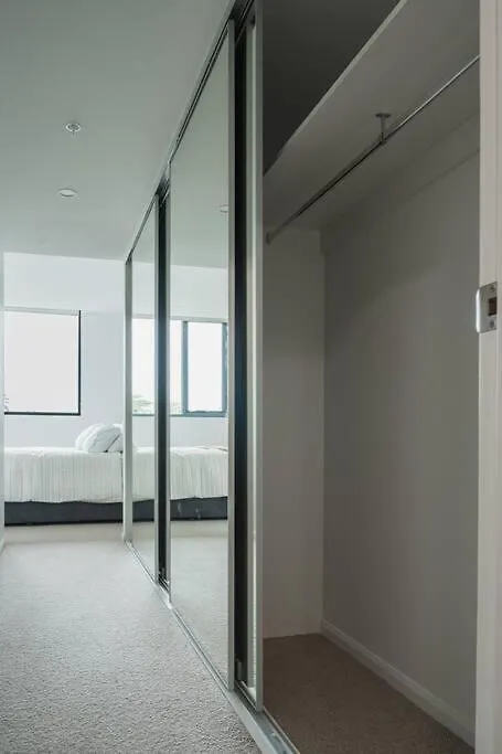 Apartment Lux Lakeside - Gold Coast