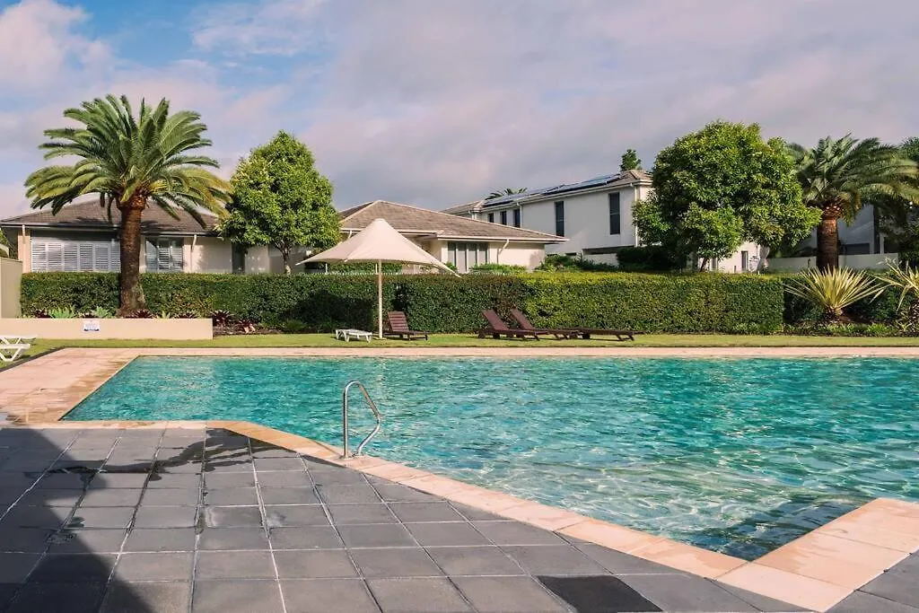 Apartment Lux Lakeside - Gold Coast