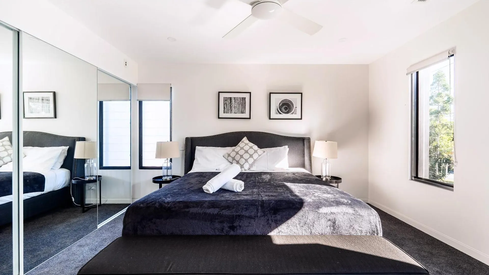 Brand New Modern 8 Bedroom In City Centre - Heated Modern Infinity Pool Villa