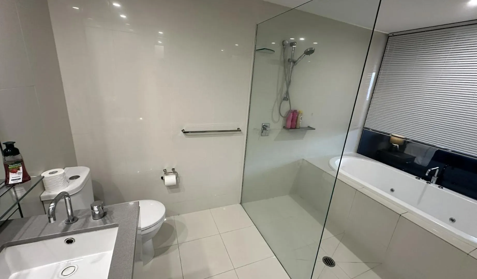 Apartment Beachview Surfers 2bd Lux Gold Coast