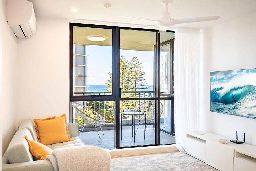 Apartment 2br Burleigh Beachside With Views With Pool *
