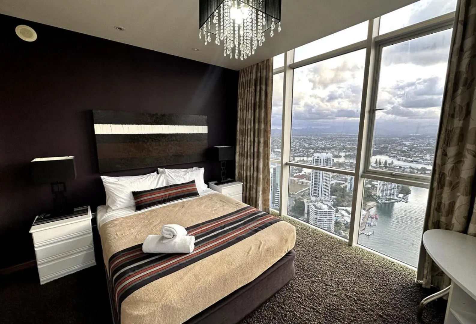 Apartment Penthouse Surfers Paradise Events Approved
