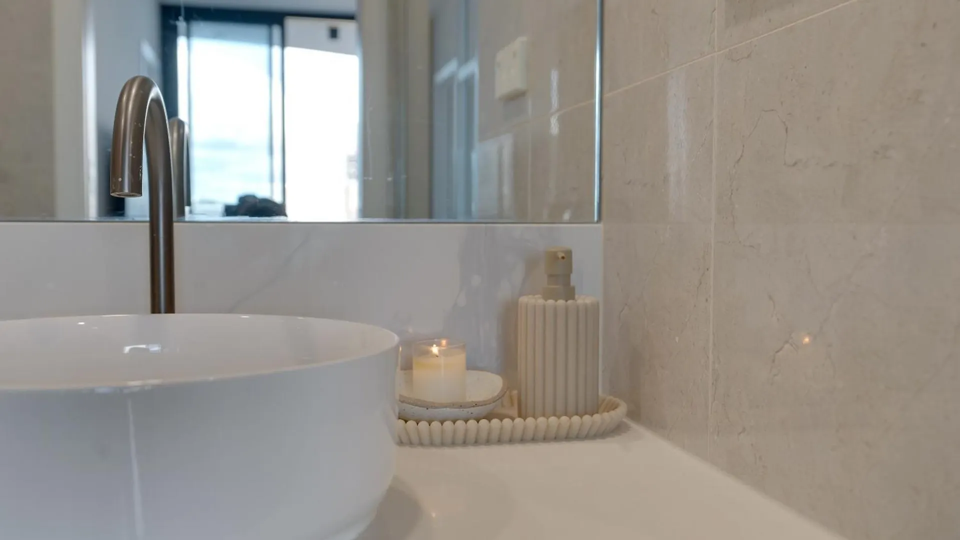 Broadbeach Bliss 2b Apartment
