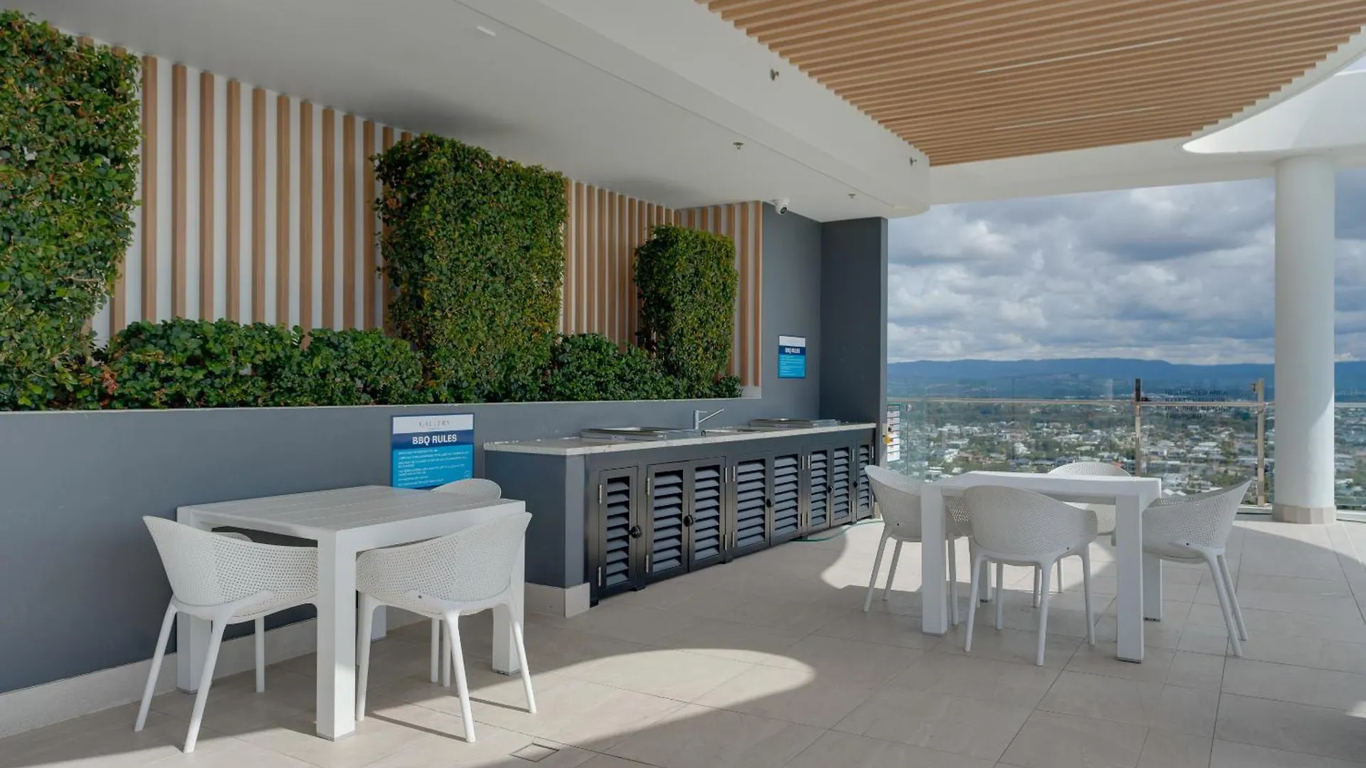 Broadbeach Bliss 2b * Gold Coast