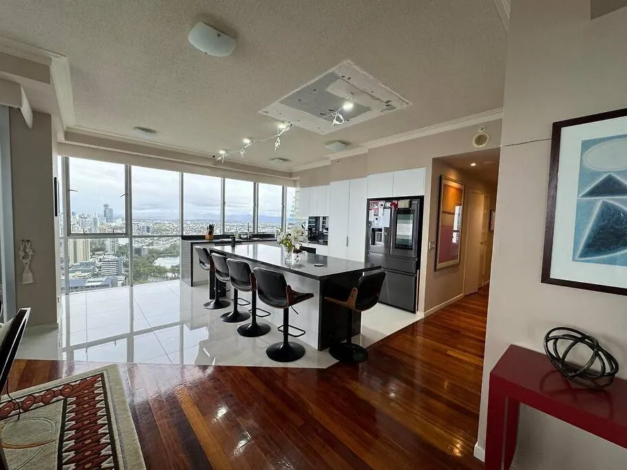 Welcome To A 275m2 Sub-penthouse With Great Ocean Apartment
