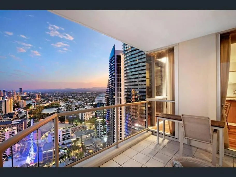Apartment Welcome To A 275m2 Sub-penthouse With Great Ocean Gold Coast
