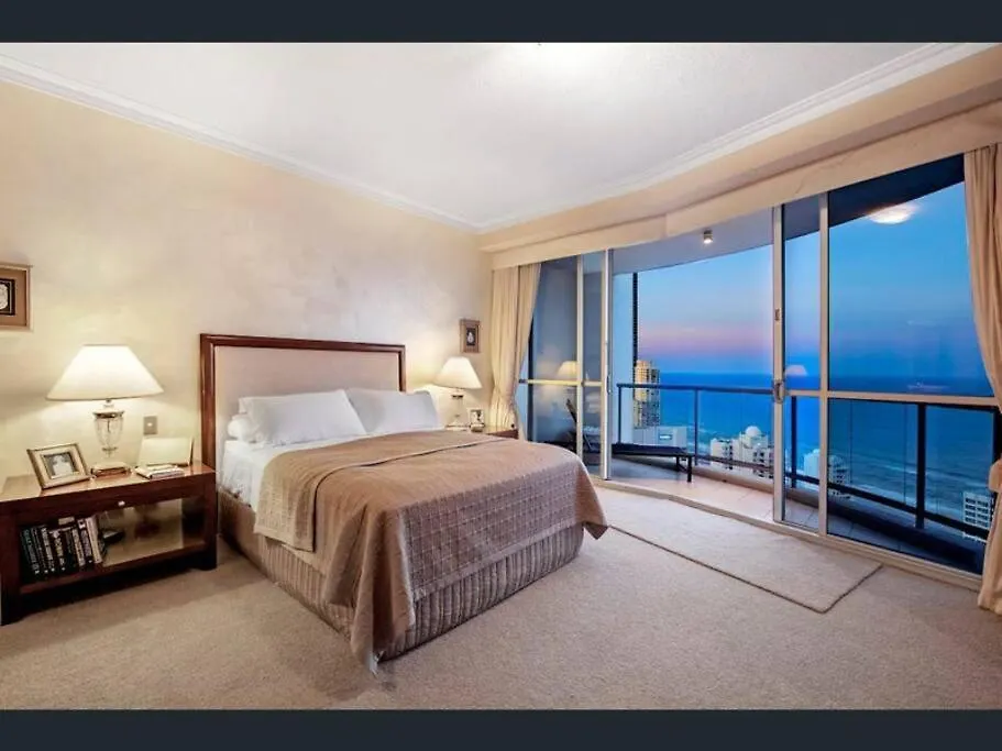 Welcome To A 275m2 Sub-penthouse With Great Ocean *
