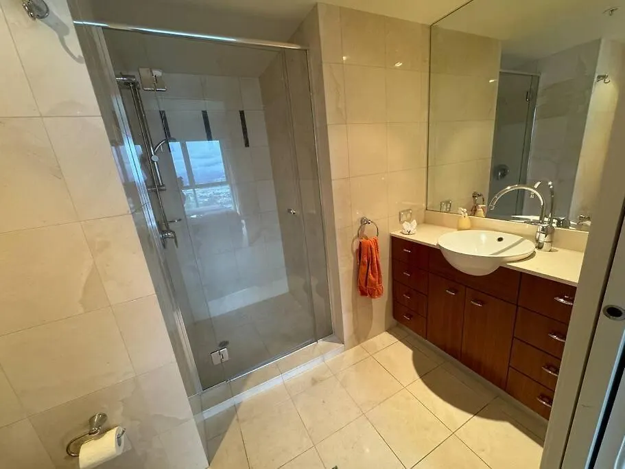 Apartment Welcome To A 275m2 Sub-penthouse With Great Ocean *