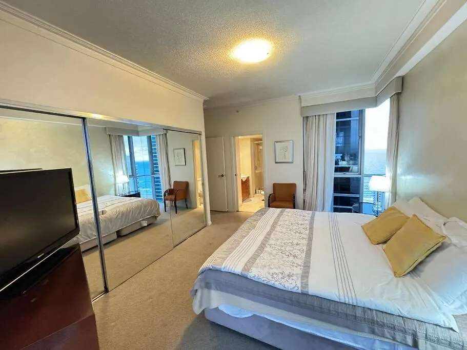 Apartment Welcome To A 275m2 Sub-penthouse With Great Ocean Gold Coast