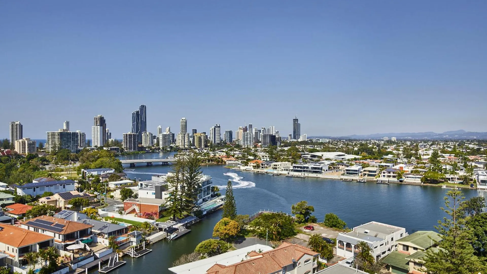 Apartment Amazing Views Surfers Paradise 2 Bedroom Unit Close To Everything