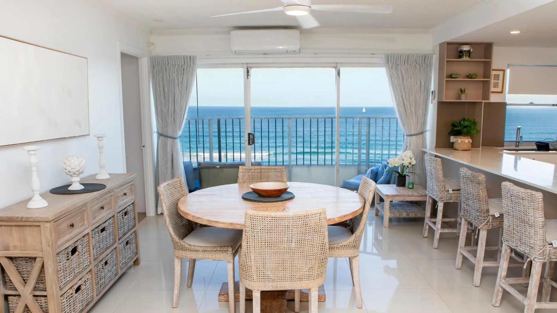 Pacific Plaza 3* Χρυσή Ακτή