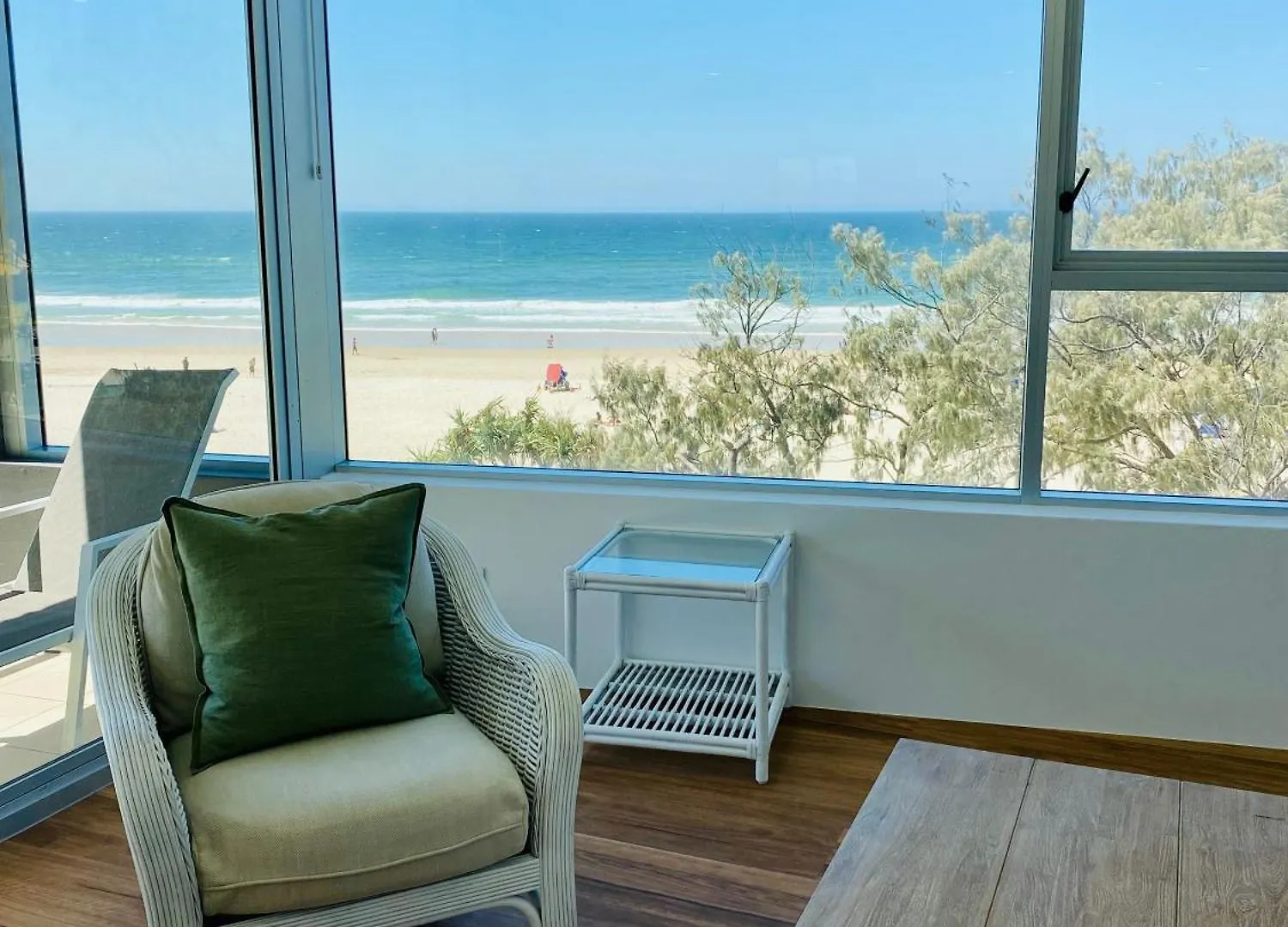 Aparthotel One The Esplanade On Surfers Paradise