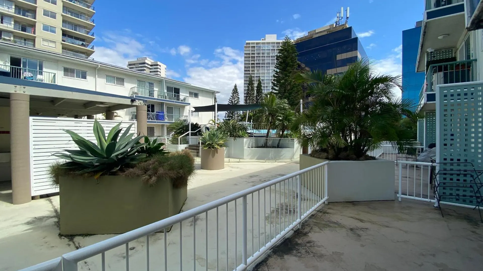 Surfers Paradise 1 Bedroom *