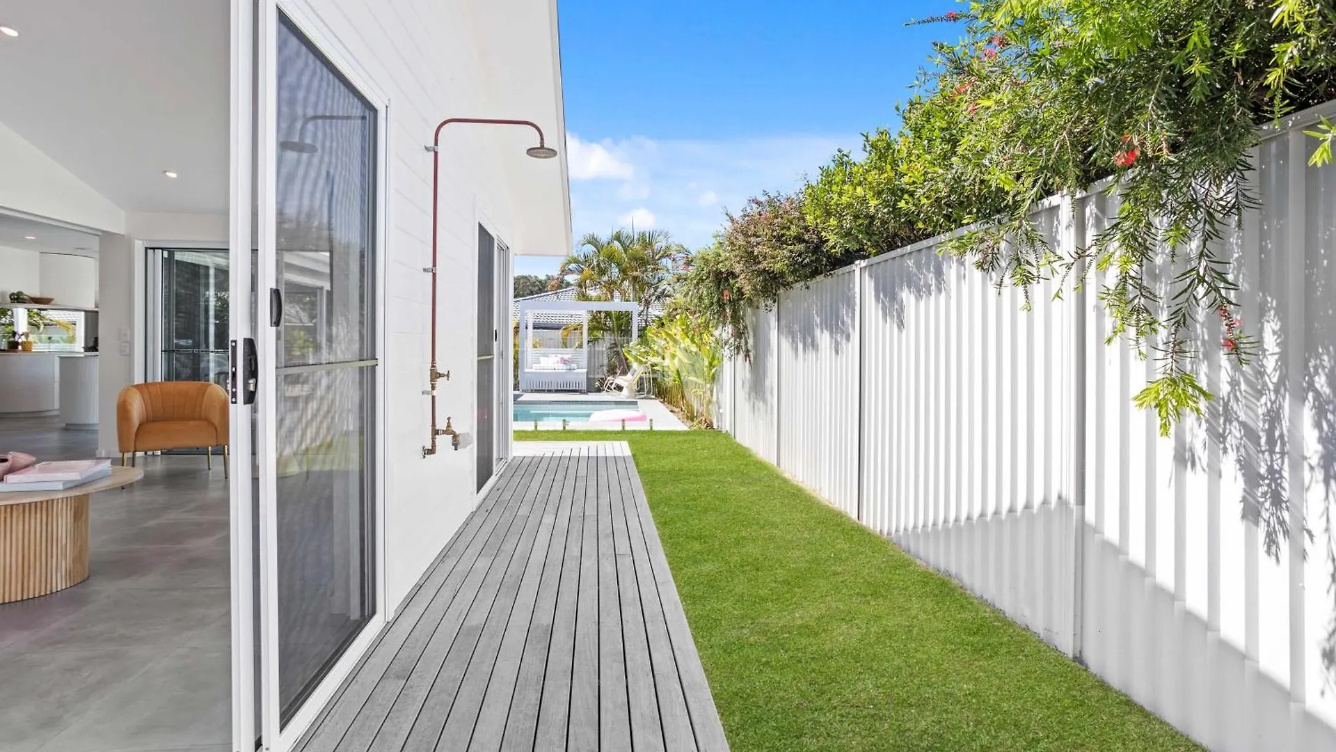 Holiday home Luxury Burleigh Oasis With Pool!