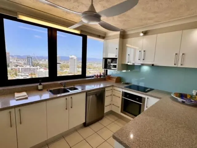 Apartment 2 Bdrm In 'aquarius' Surfers Broadbeach