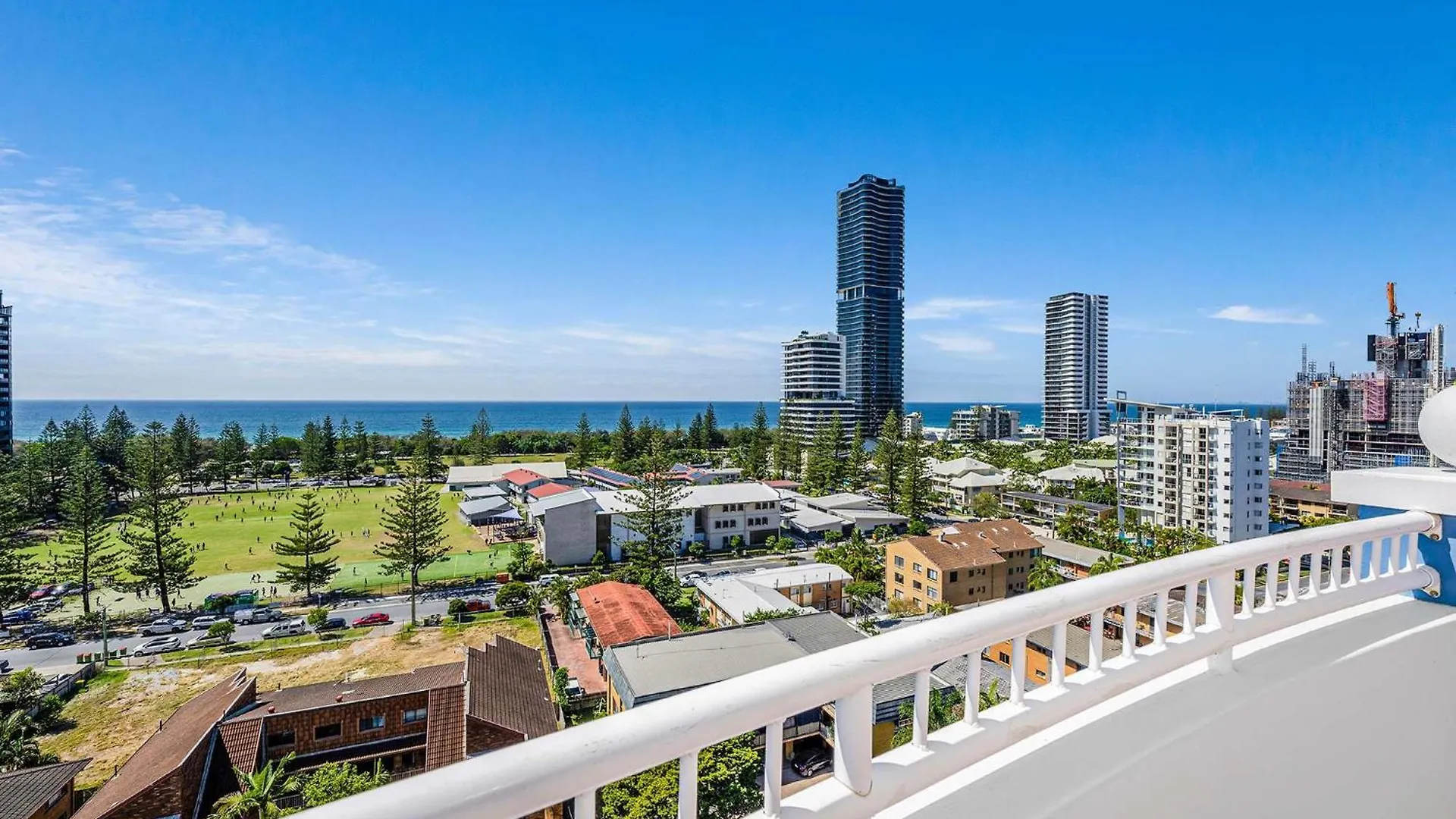 Apartment Oceanview In Complex Gold Coast