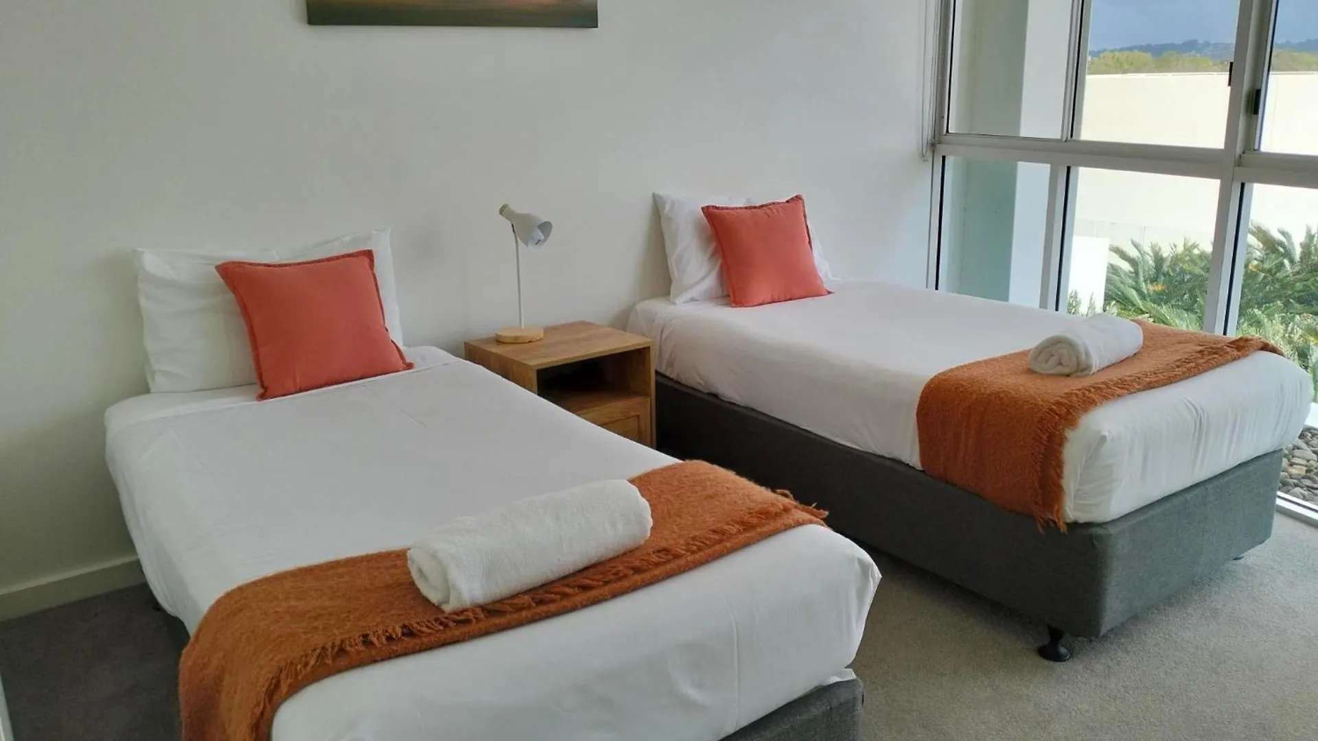 Aparthotel Kirra Surf Gold Coast