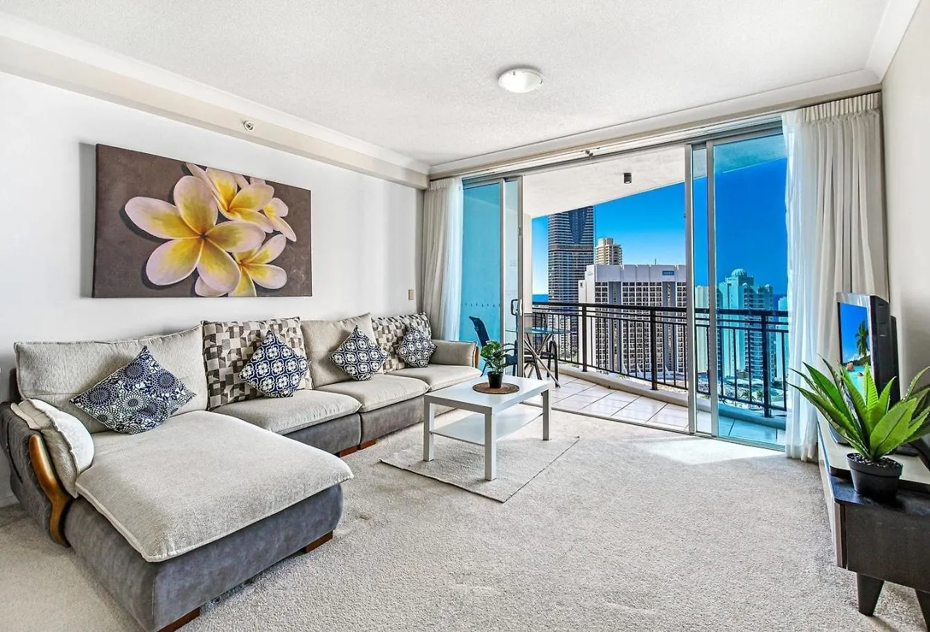 Towers Of Chevron - Private Apartment *