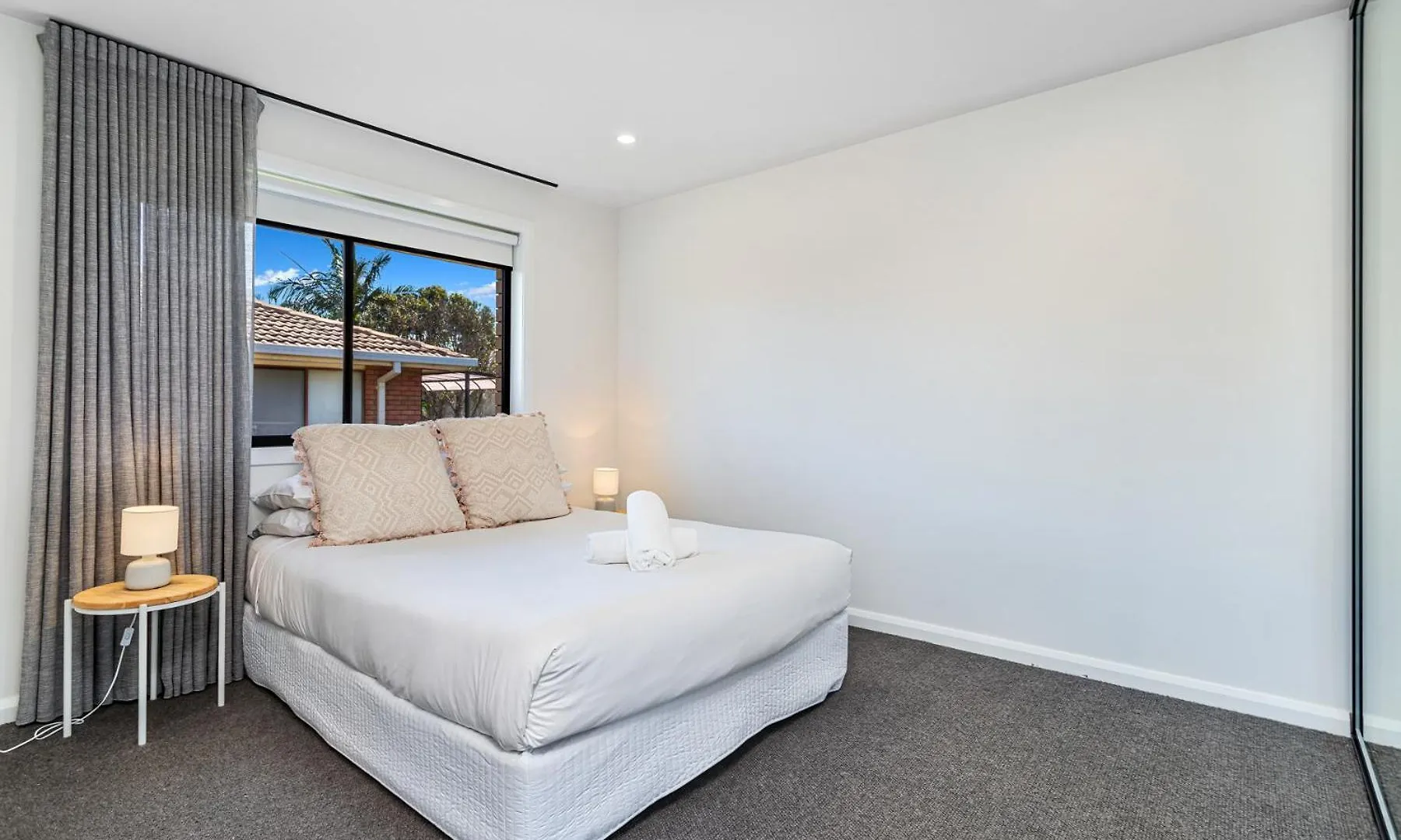 Armrick Beachside Broadbeach Apartment
