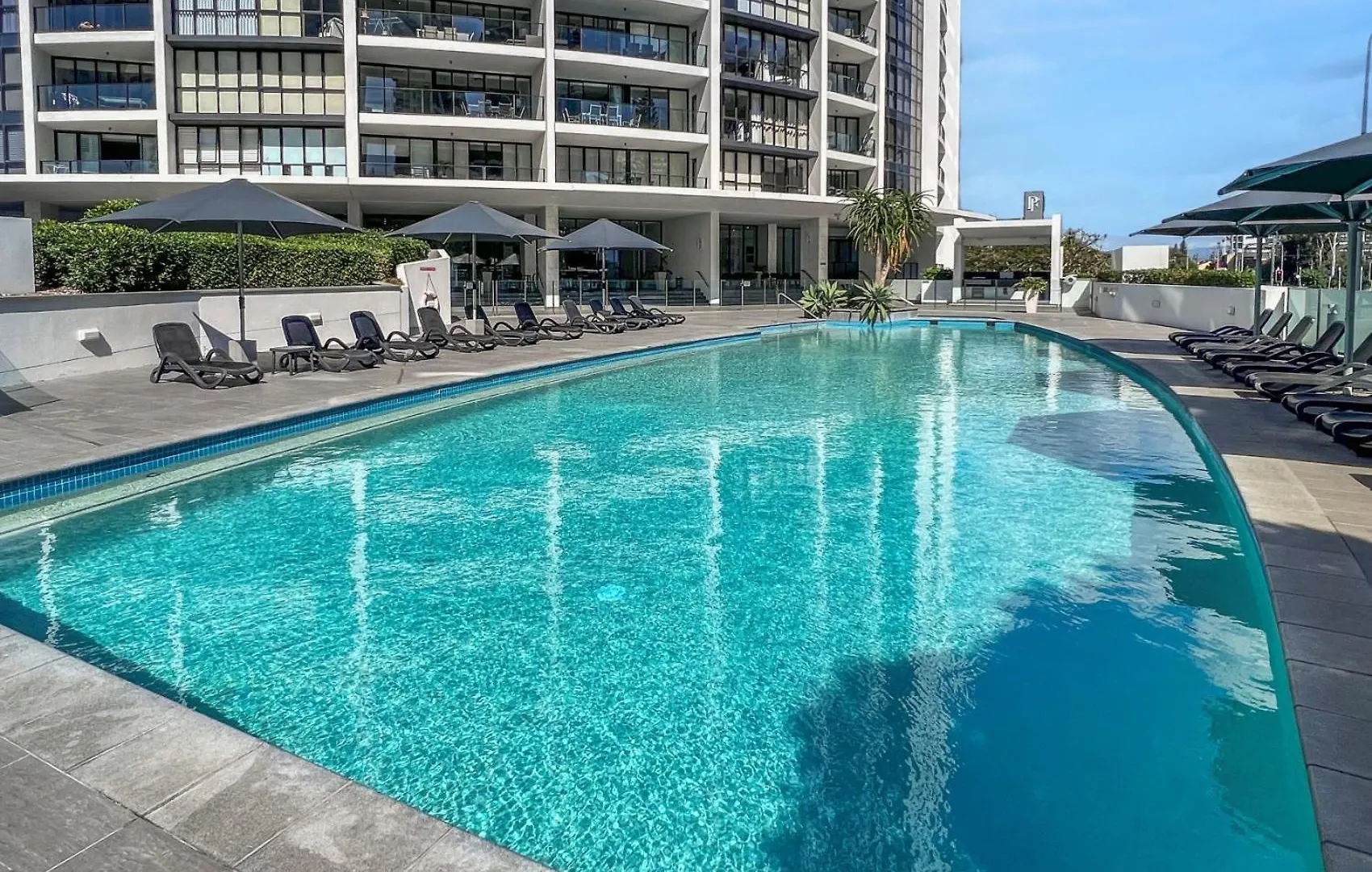Sierra Grand 15th Floor Ocean Views Parking * Gold Coast
