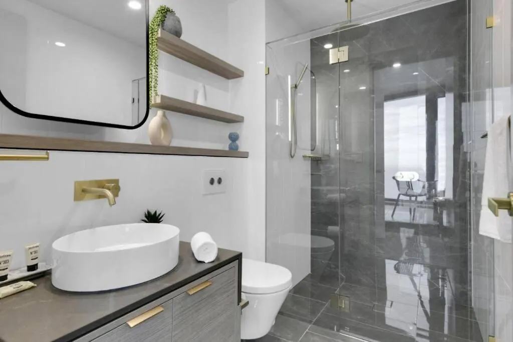 Sea Fever - Lv 65 Skyhome On Ocean Meriton Apartment