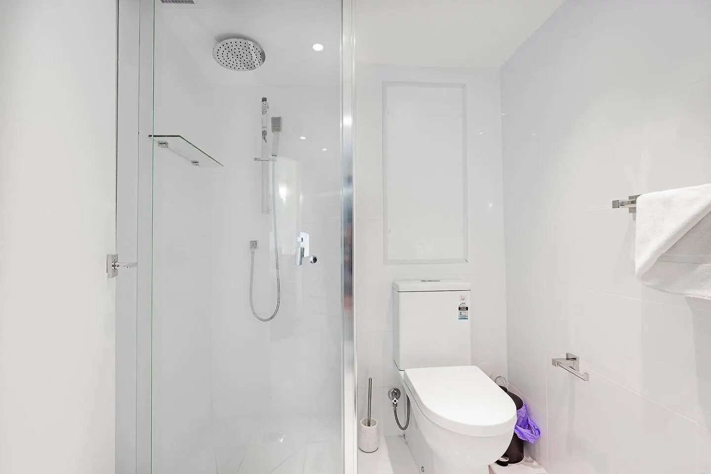 Apartment Marks Point - Living In The Heart Of Surfers Gold Coast