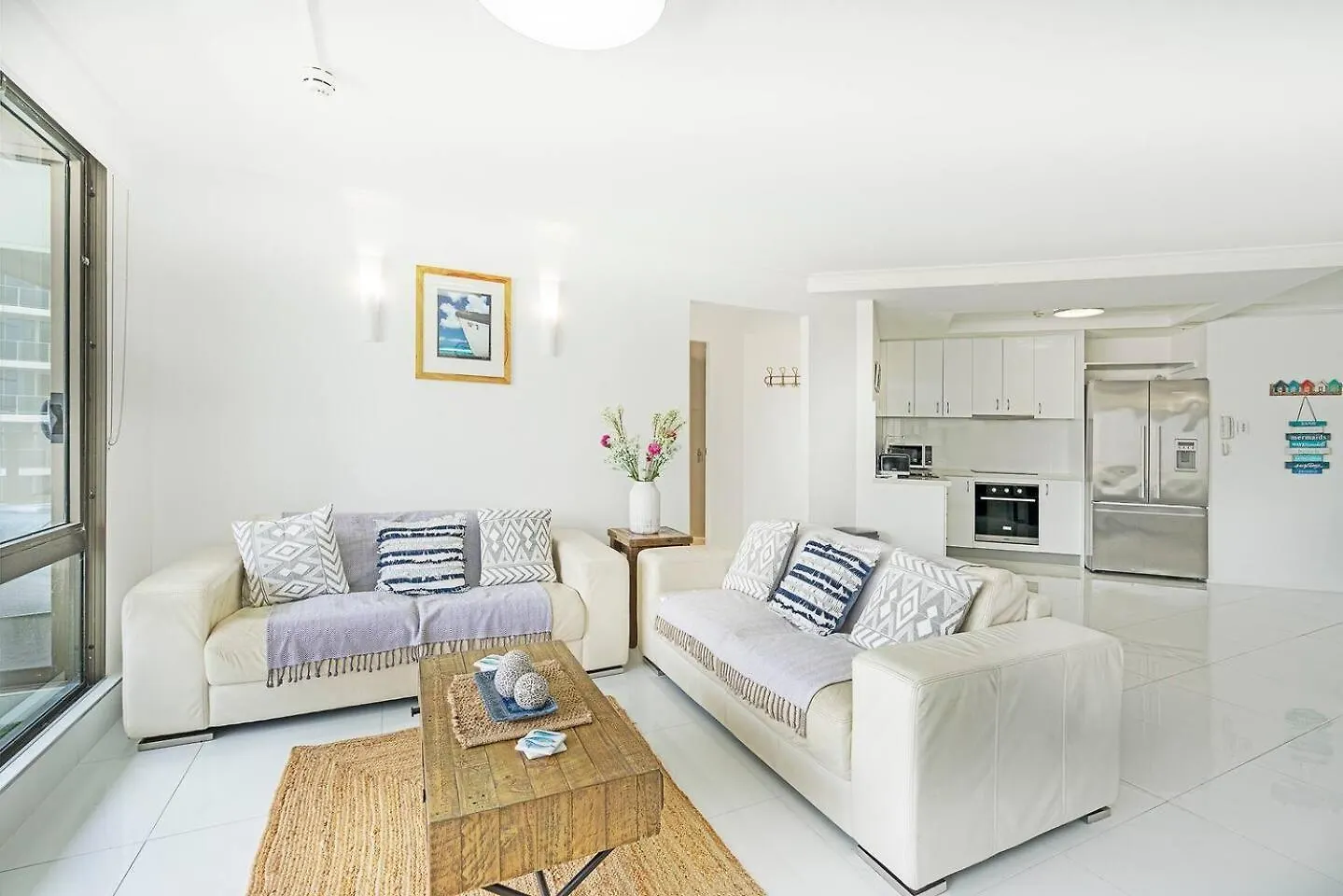 Marks Point - Living In The Heart Of Surfers Apartment Gold Coast
