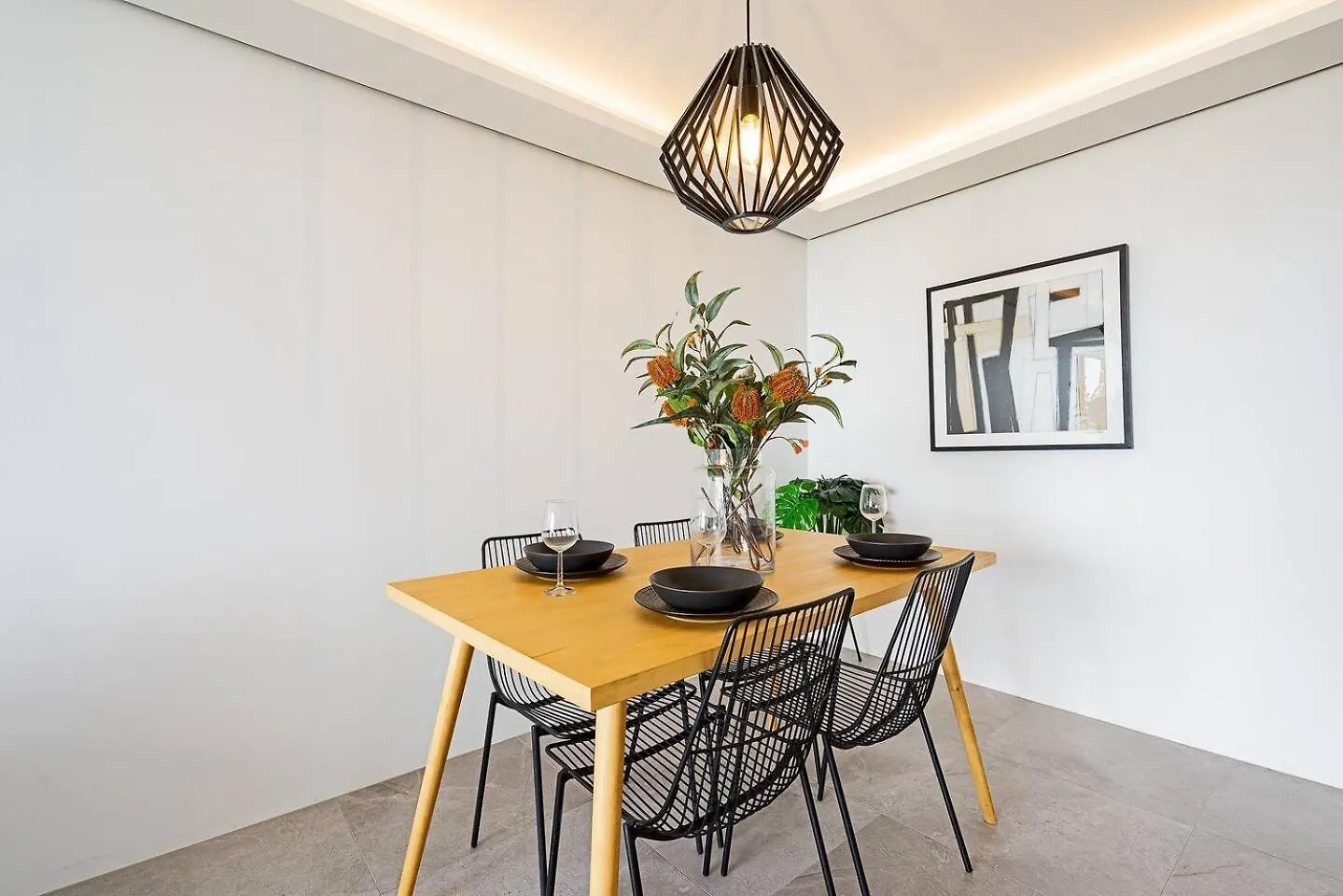 Paradise Bound - And Modern At Surfers Apartment Gold Coast