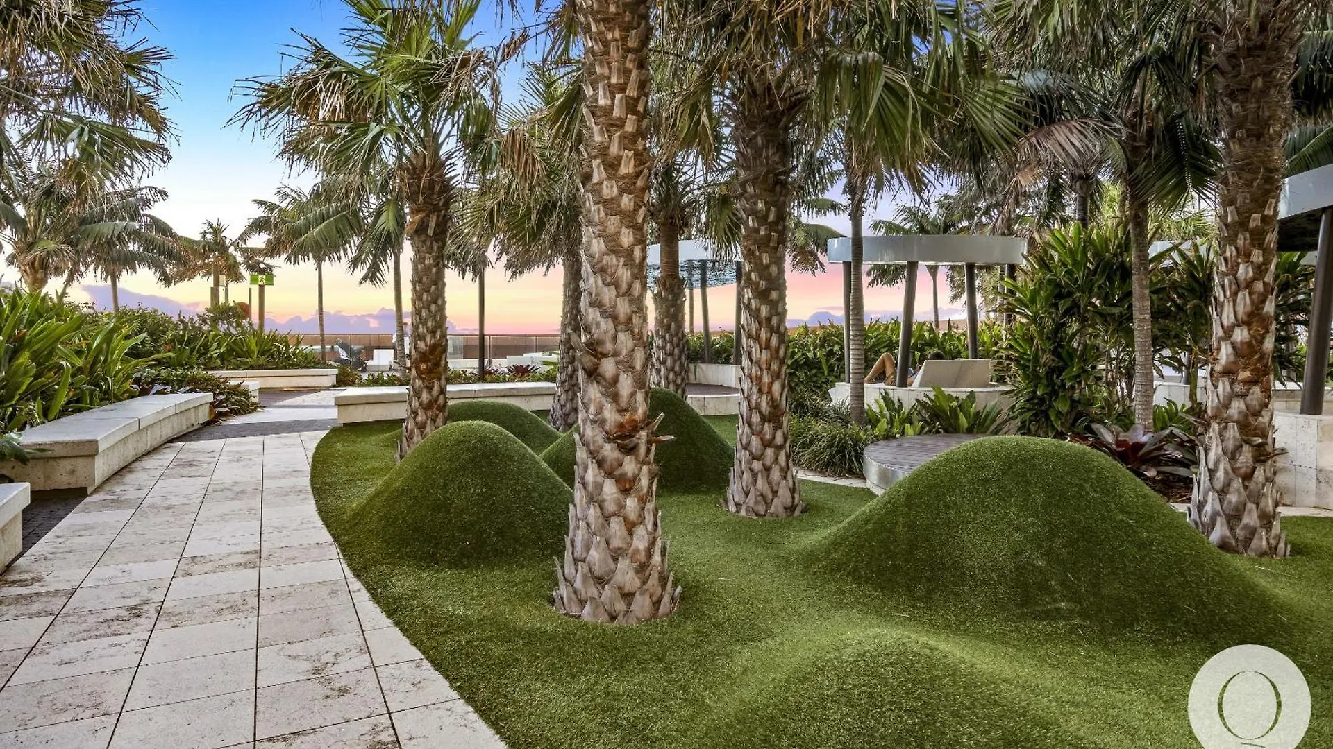 1 Bedroom Ocean View Luxury Unit - Q Apartment *