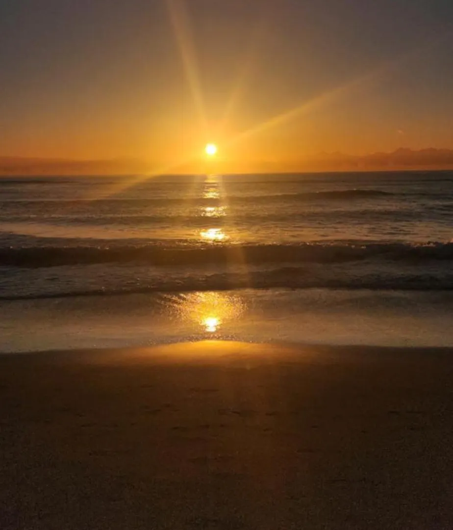 Aparthotel Burleigh Surf 4*