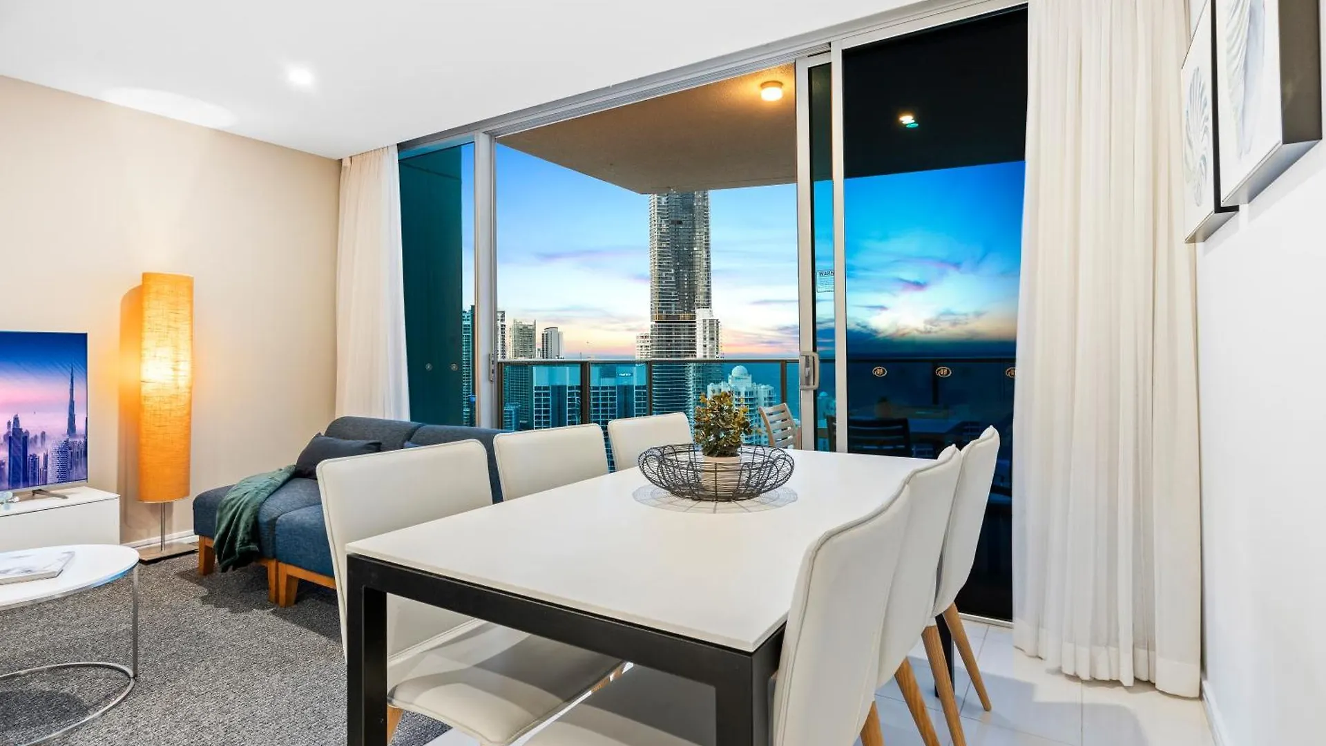 H Residences - Ocean View - Self Contained & Privately Managed - Wow * Gold Coast