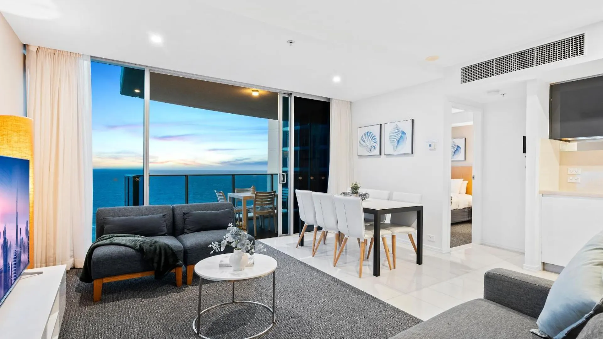 H Residences - Ocean View - Self Contained & Privately Managed - Wow Aparthotel