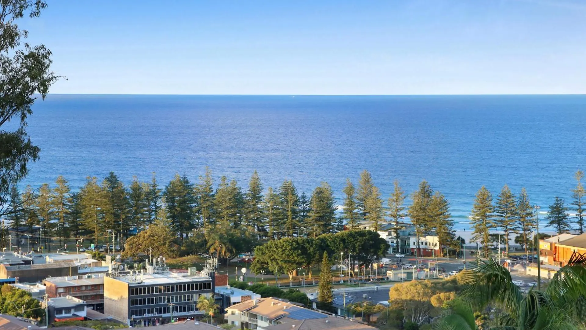Holiday home Stunning Beachfront 3-bed Haven By Natural Reserve Gold Coast