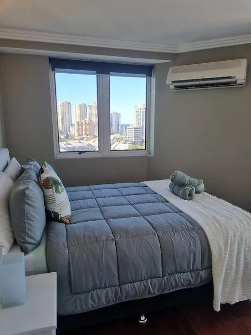 Surfers Paradise Penthouse & Rooftop Plunge Pool * 골드코스트