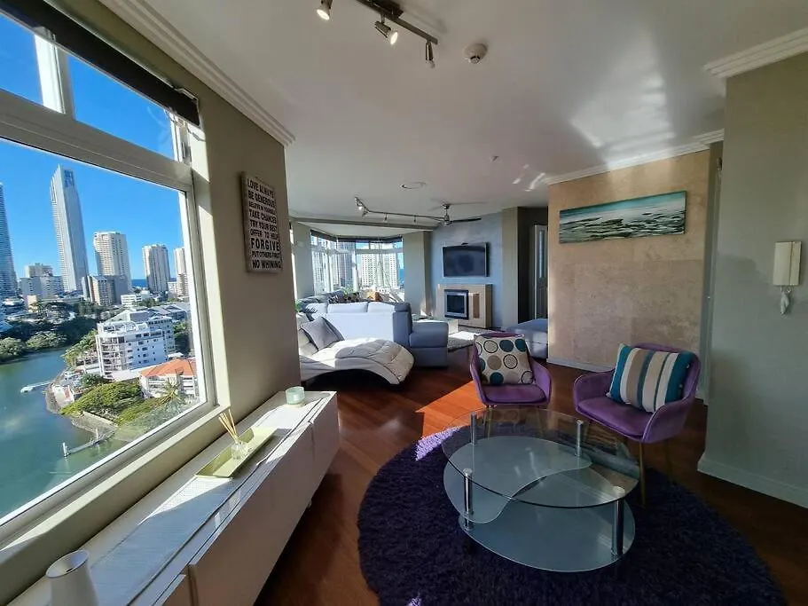 펜션 Surfers Paradise Penthouse & Rooftop Plunge Pool *