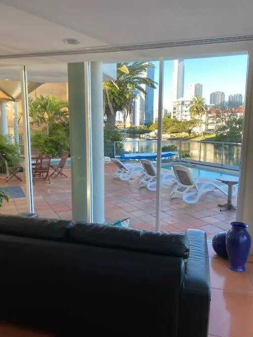 Surfers Paradise Penthouse & Rooftop Plunge Pool Prázdninový dům Gold Coast
