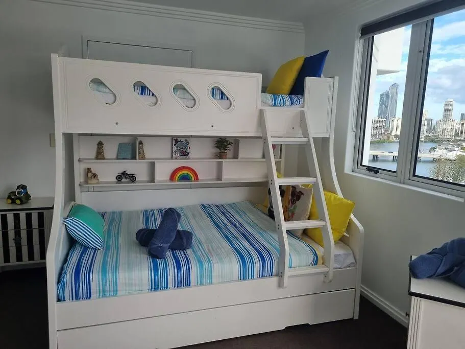 Surfers Paradise Penthouse & Rooftop Plunge Pool 골드코스트