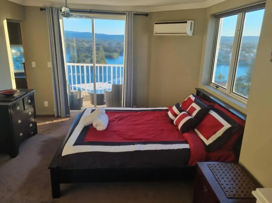 Surfers Paradise Penthouse & Rooftop Plunge Pool * 골드코스트