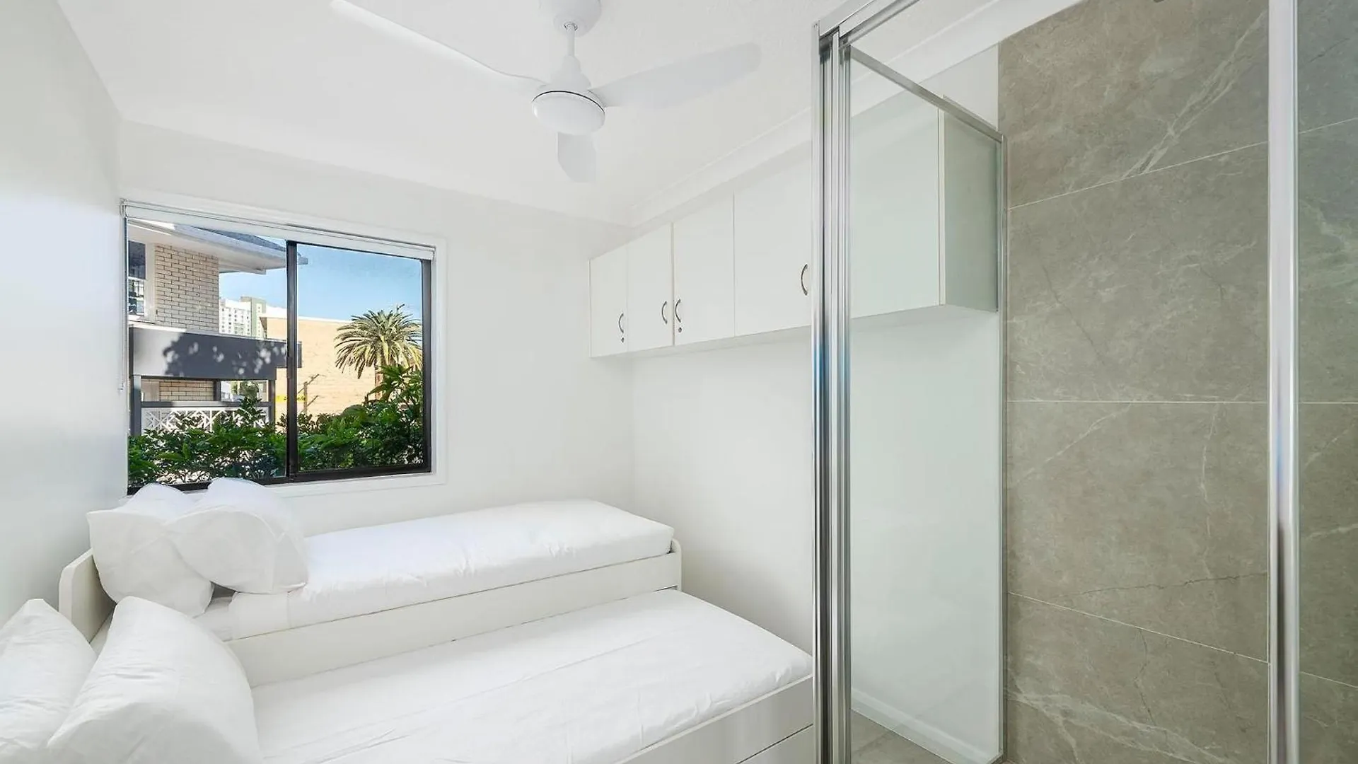 Rio Grand Peninsular Dr Gold Coast