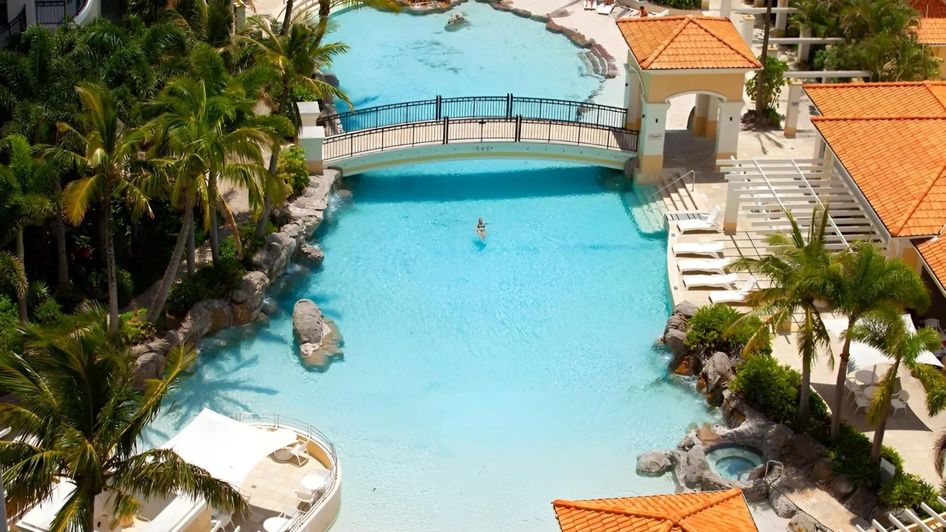 Apartment High Floor - Chevron Renaissance - Self Contained & Privately Managed - Wow Gold Coast