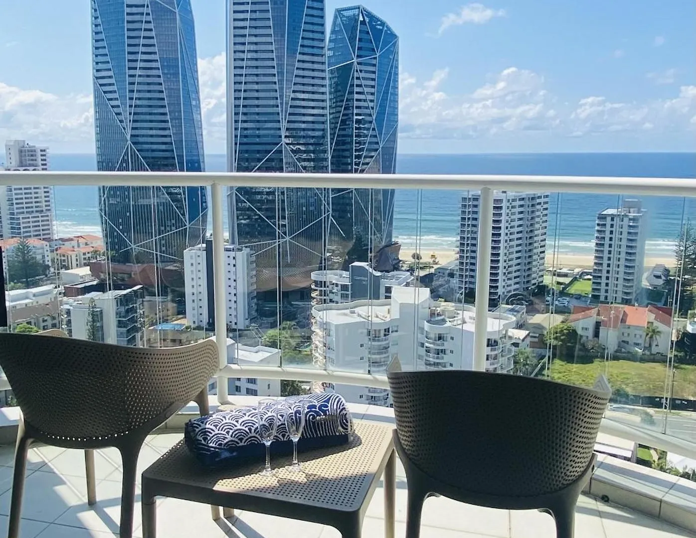 Ocean View Surfers Paradise