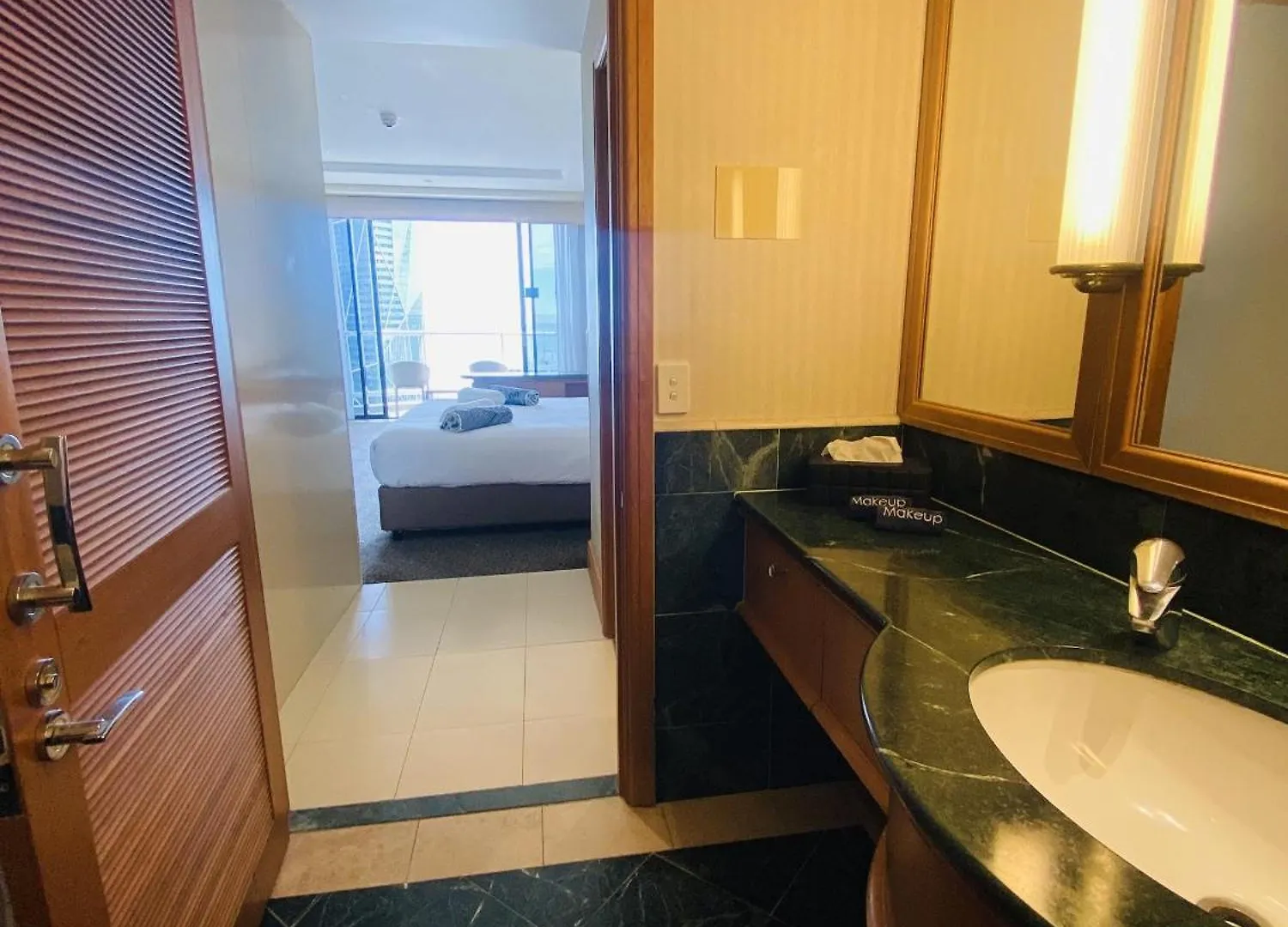 Ocean View Surfers Paradise Hotel Gold Coast
