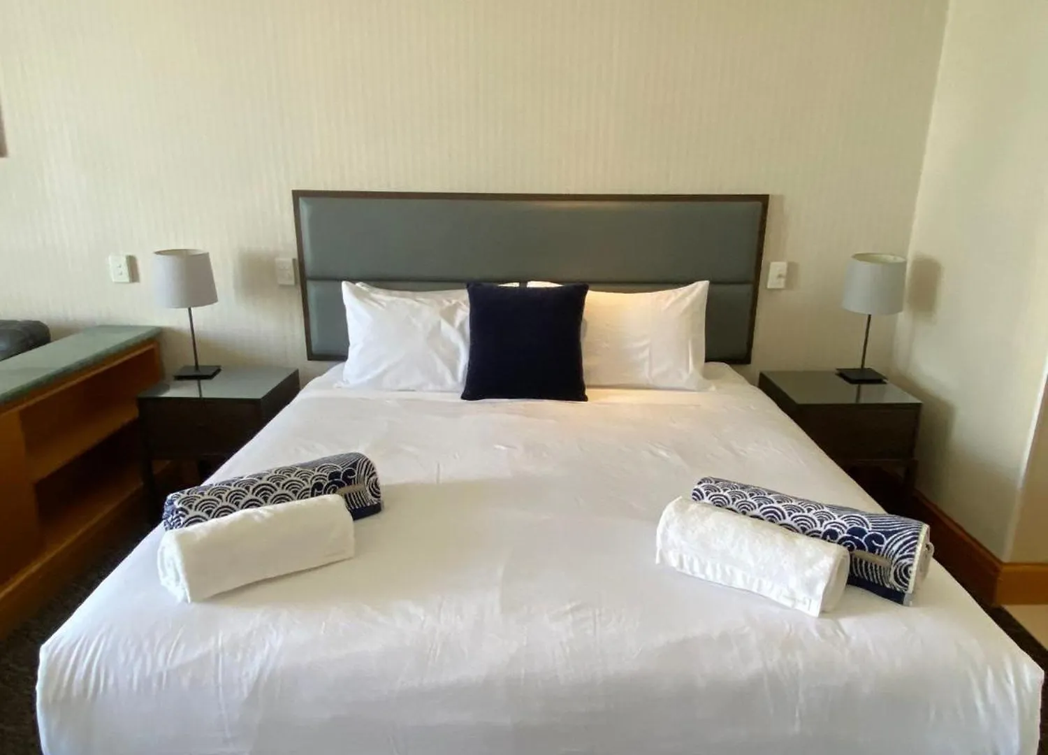 Ocean View Surfers Paradise 4*
