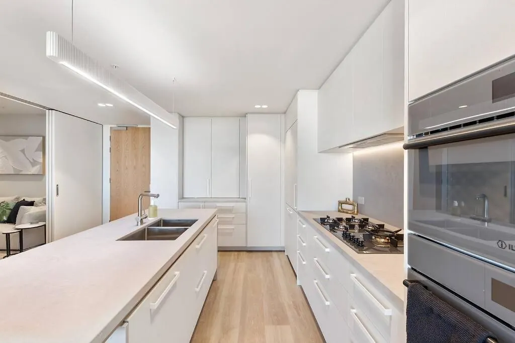 Luxurious 2br 2ba Oceanfront Kirra Χρυσή Ακτή
