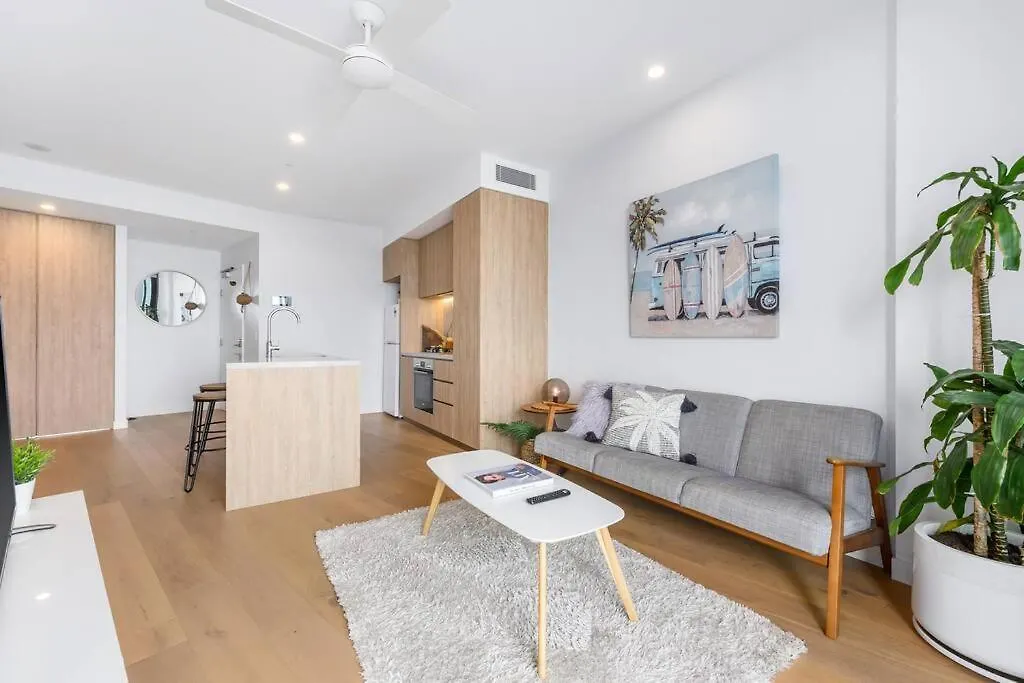 Coastal Chic 2 Bed In Broadbeach