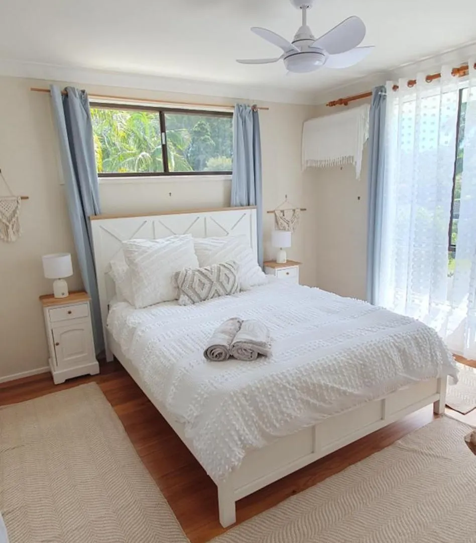 Family Retreat, 1 And Half Kms, Shops, Full Apartment Gold Coast