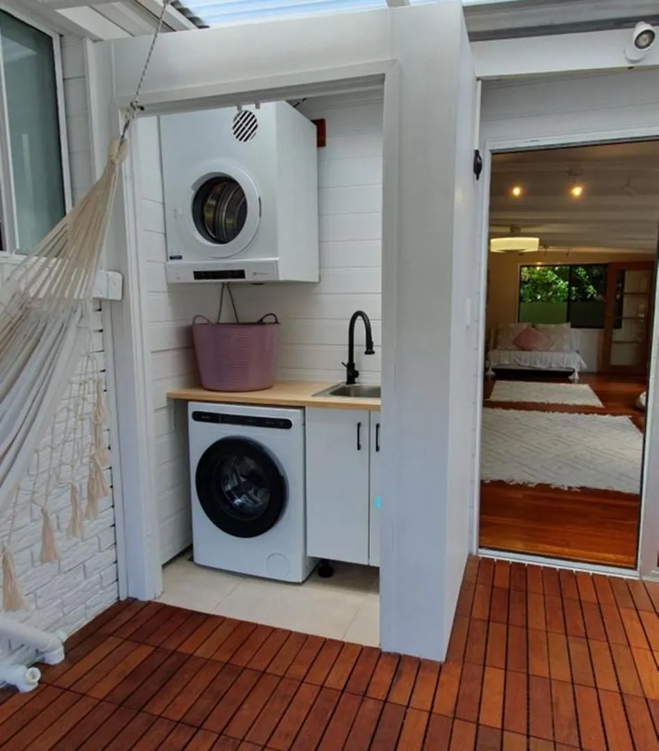 Family Retreat, 1 And Half Kms, Shops, Full Gold Coast