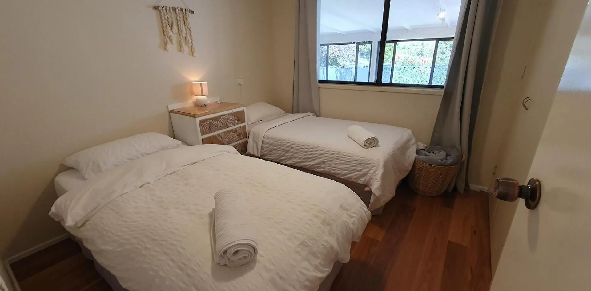 Apartment Family Retreat, 1 And Half Kms, Shops, Full *