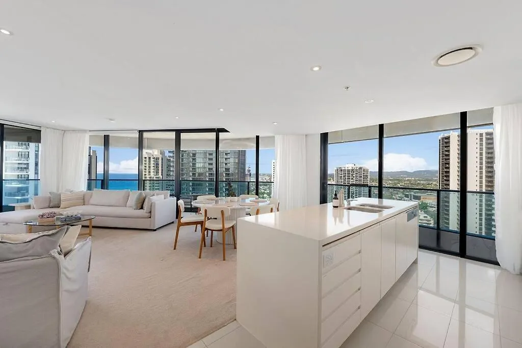 Oracle - In Broadbeach