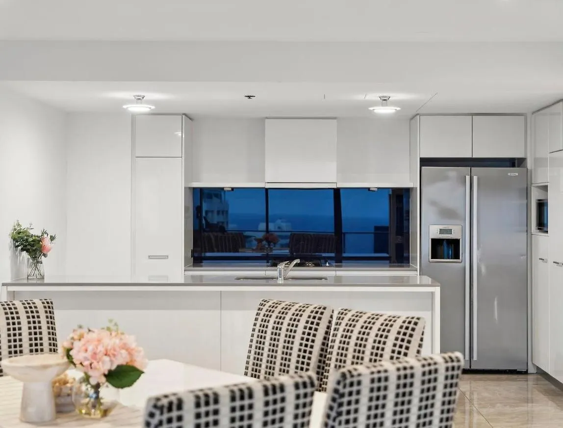 Circle On Cavill - Hosted By Coastal Letting Apartment *